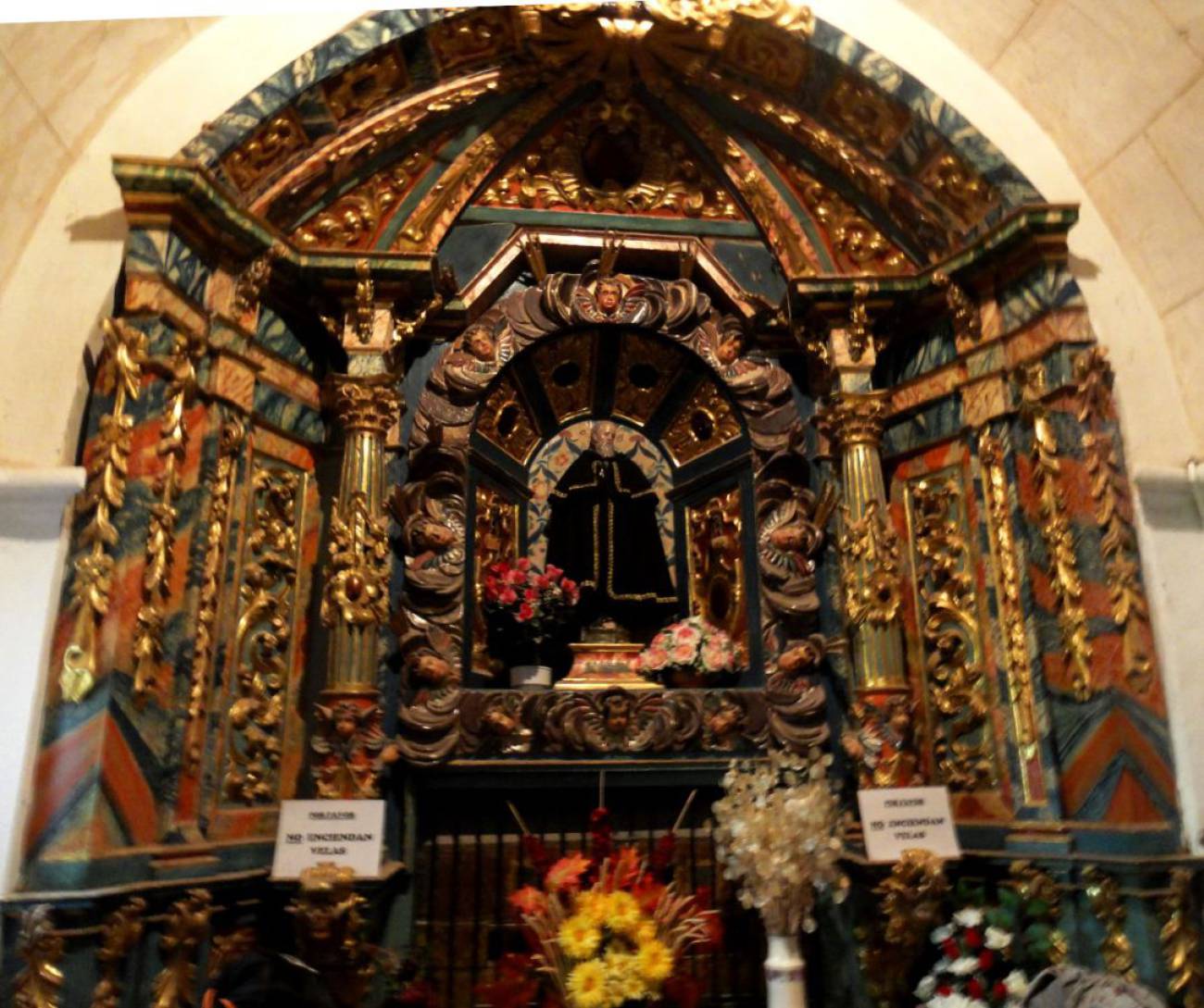 La Hermandad de San Frutos ilumina el interior de ermita ...