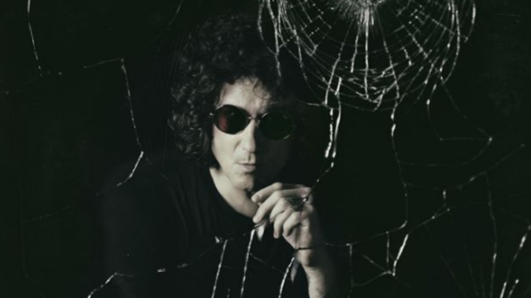 Bunbury lanza su personalísimo y oscuro nuevo disco, 'Posible'