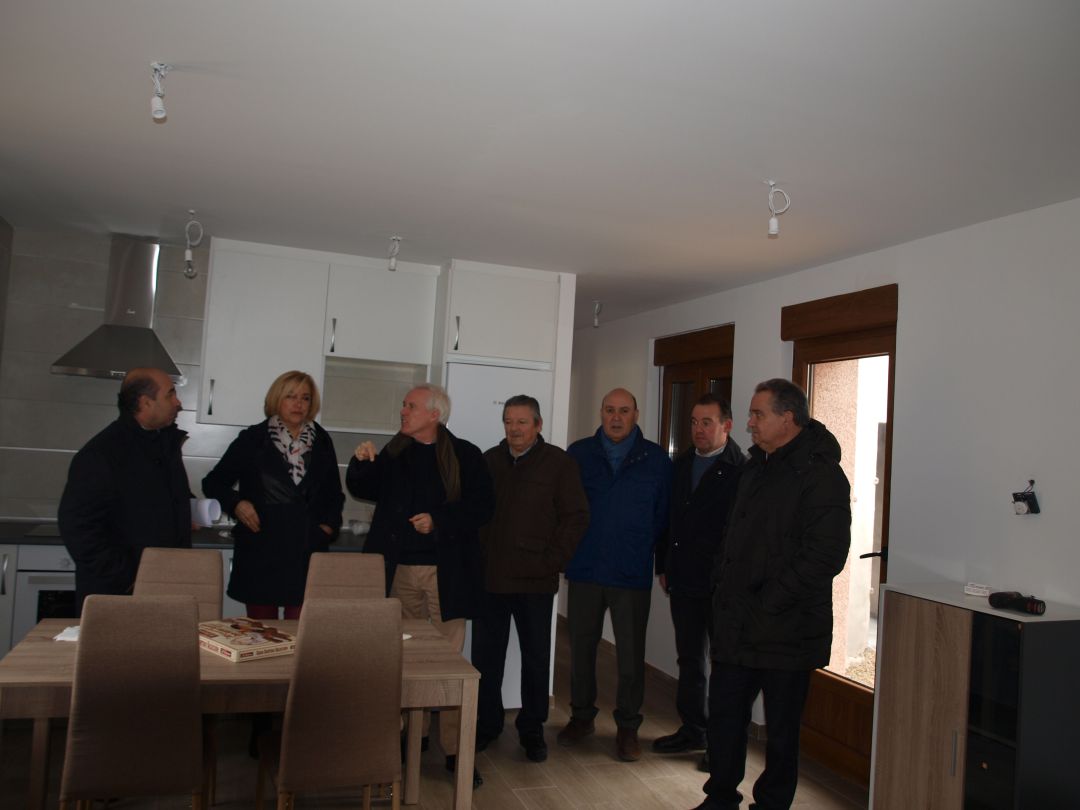 El delegado territorial de la Junta en Palencia ha visitado la vivienda en Calzada de los Molinos (Palencia)