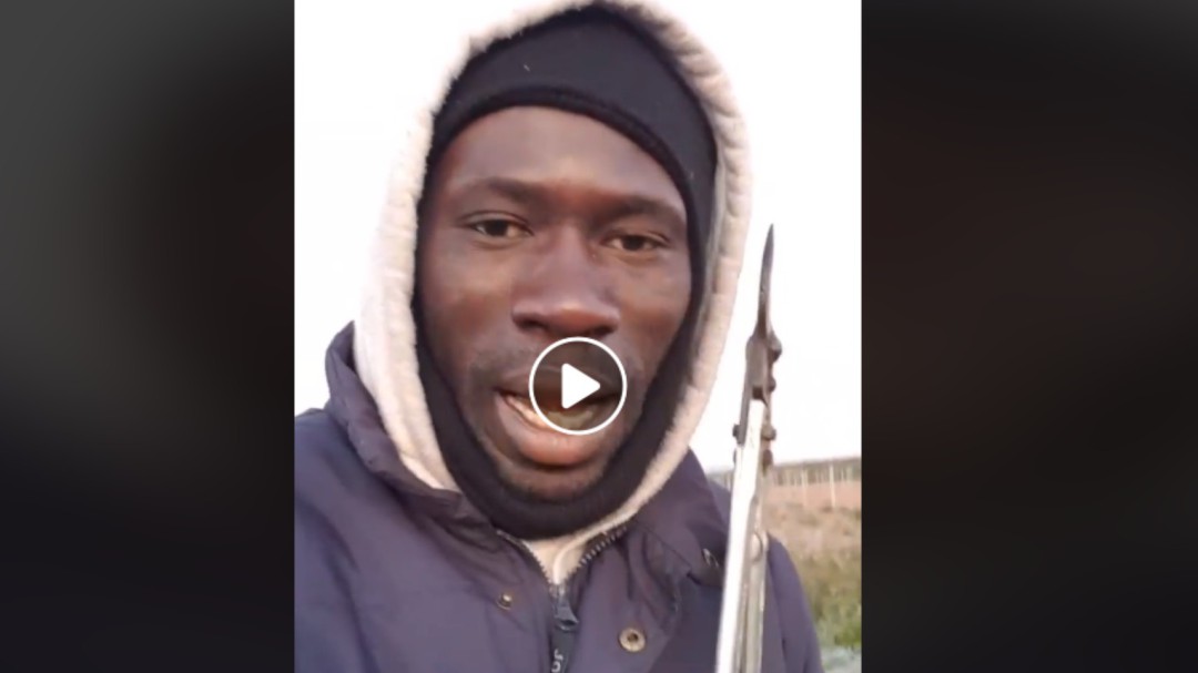 El mensaje de un senegalés a Vox: "Esto es lo que hacemos los inmigrantes, trabajar"