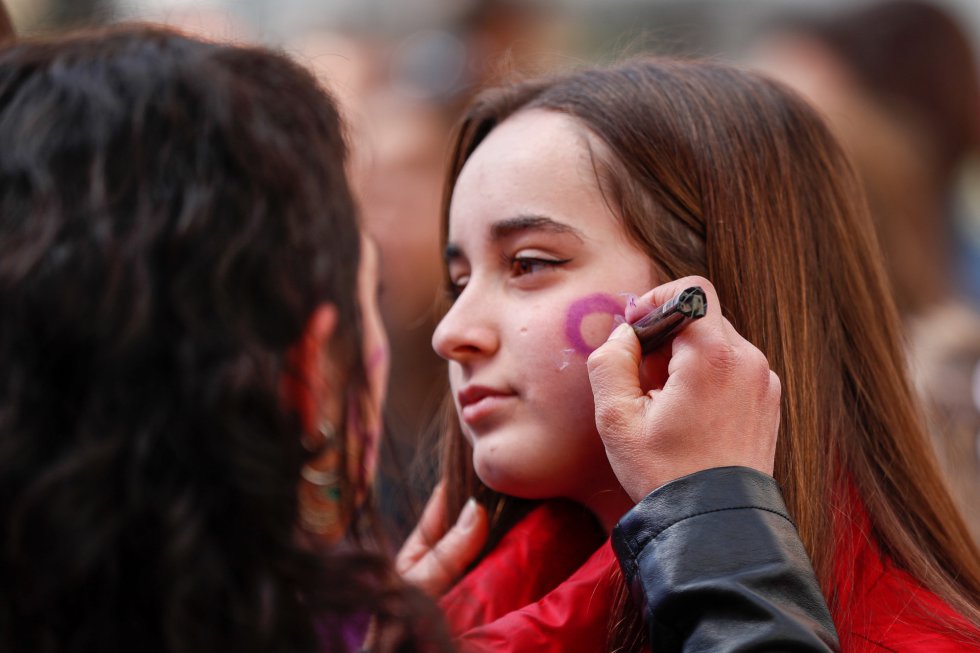 Manifestación feminista en la Puerta del Sol con motivo del 8-M Manifestación feminista en la Puerta del Sol con motivo del 8-M