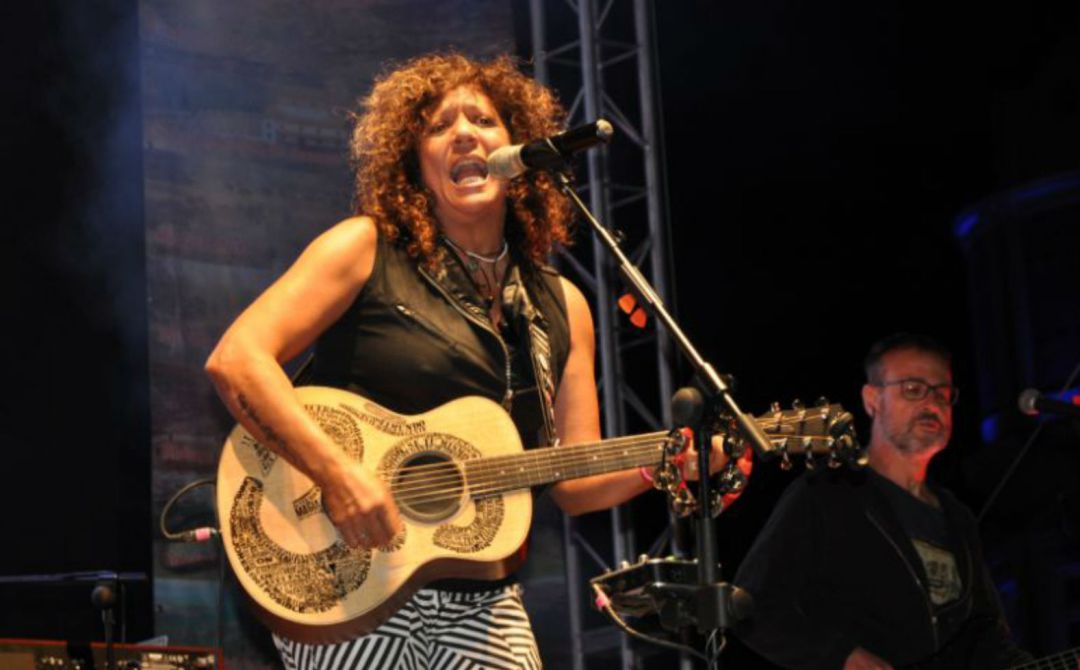 El concierto de Rosana en Úbeda de este viernes se pospone al 6 de