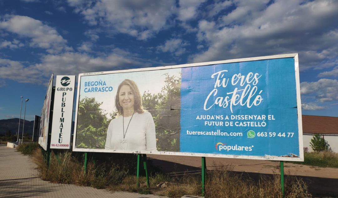 La Junta electoral ordena la retirada de las vallas publicitarias de la candidata del PP, BegoÃ±a Carrasco