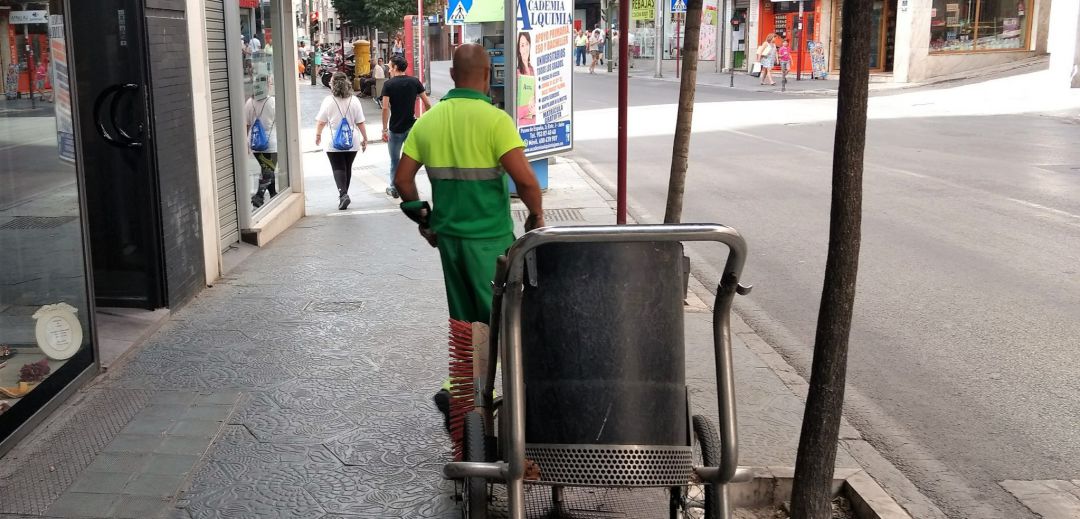 Convocada Para El 21 De Mayo En La Capital Una Huelga En La Recogida De ...