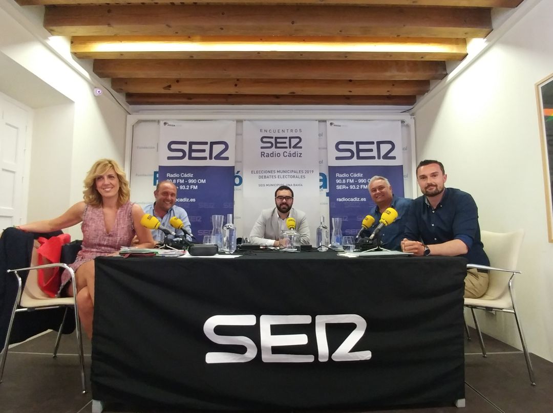 Debate de Radio Cádiz entre candidatos a las elecciones municipales de la capital gaditana desde la sede de la Fundación Cajasol en Cádiz Debate de Radio Cádiz entre candidatos a las elecciones municipales de la capital gaditana desde la sede de la Fundación Cajasol en Cádiz