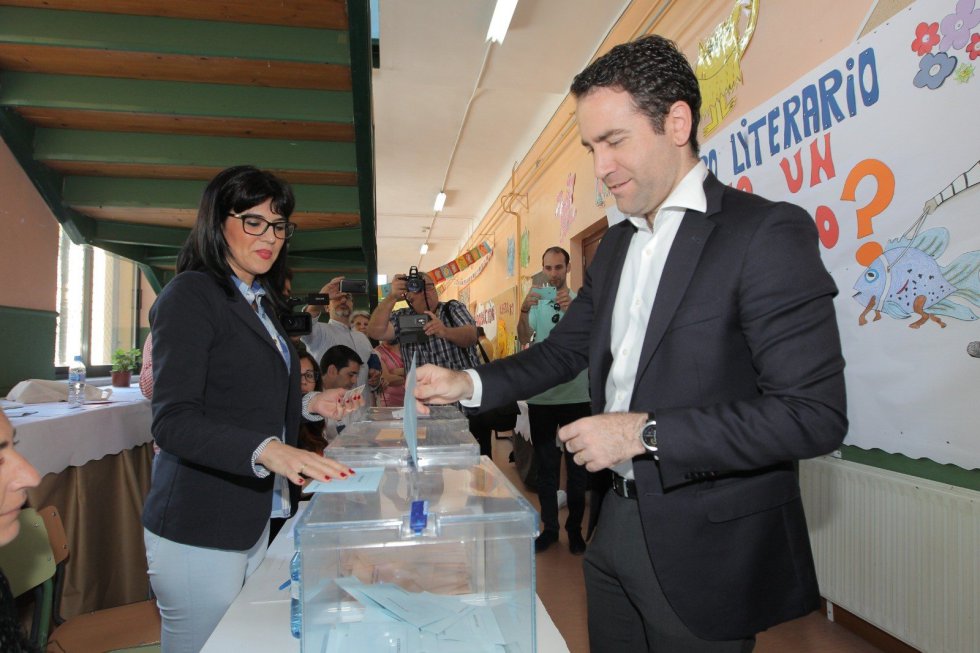 García Egea (PP) recuerda que desde los ayuntamientos y comunidades "también se crea España" García Egea (PP) recuerda que desde los ayuntamientos y comunidades "también se crea España"