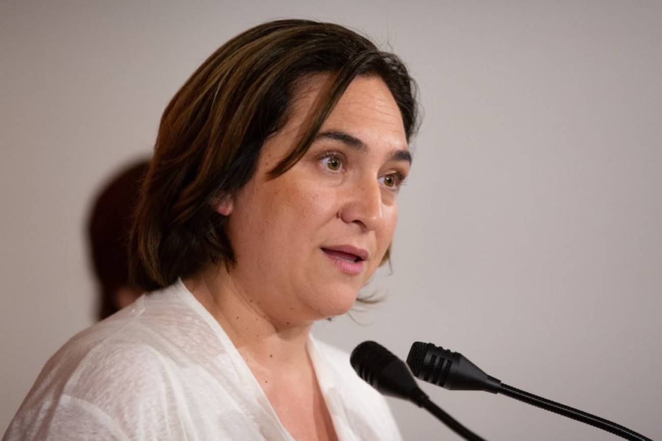 Ada Colau De Que Partido Es