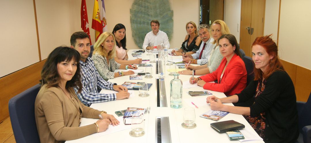 Asi Es El Nuevo Gobierno Municipal Del Pp En Tres Cantos Ser Madrid Norte Hora 14 Madrid Norte Cadena Ser