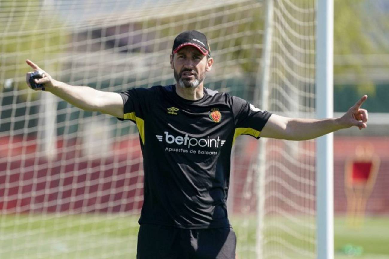 Vicente Moreno se queda | Radio Mallorca | Cadena SER Vicente Moreno renueva con el Mallorca por tres temporadas