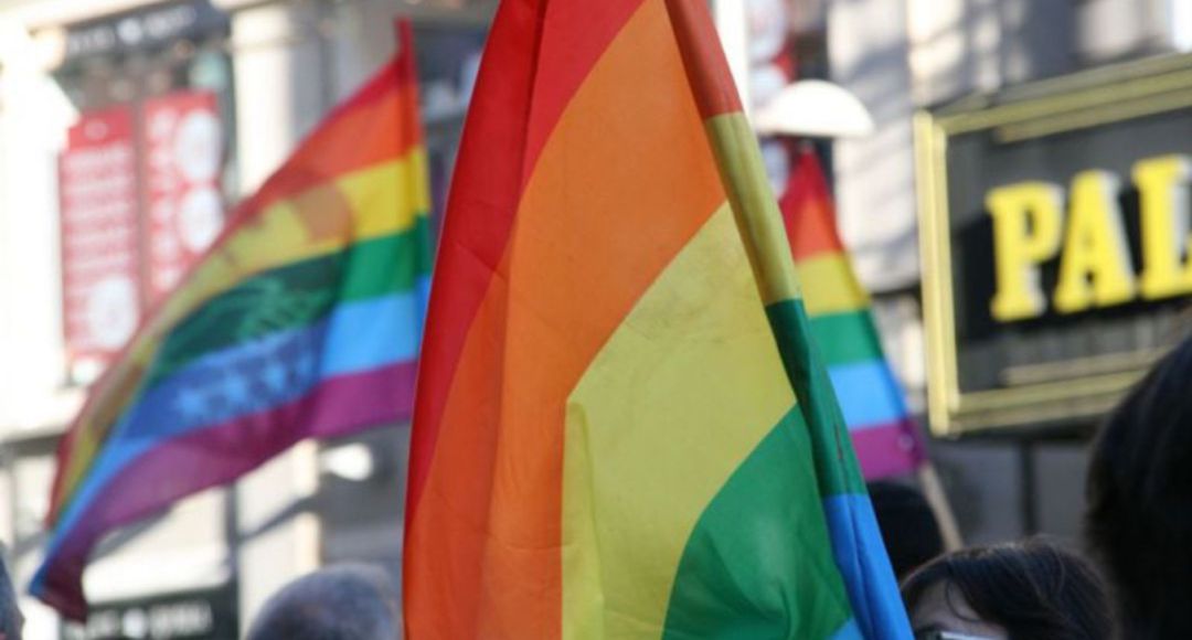 Orgullo LGTB: Condenado un menor por una agresión homófoba en Chueca: "La vamos a liar con los maricones de mierda"