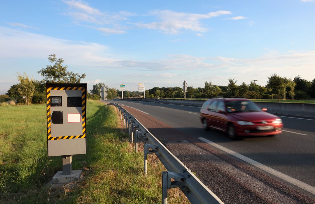 Dgt Como Detectar Radares Con Google Maps Sociedad Cadena Ser