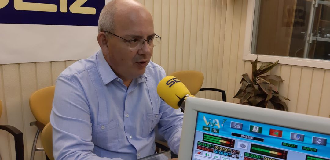 Javier Sánchez Rojas, presidente de la patronal gaditana, este miércoles en los estudios de Radio Jerez