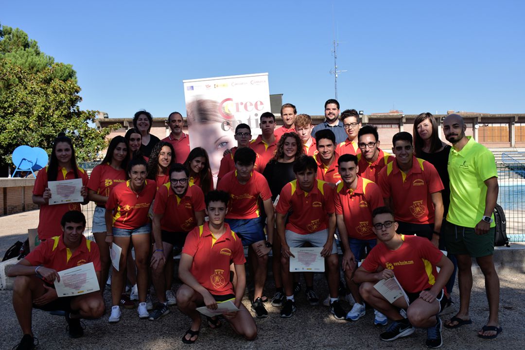 Jovenes Talaveranos Ya Son Socorristas Tras Participar En Un Curso De La Camara De Comercio Ser Talavera Cadena Ser