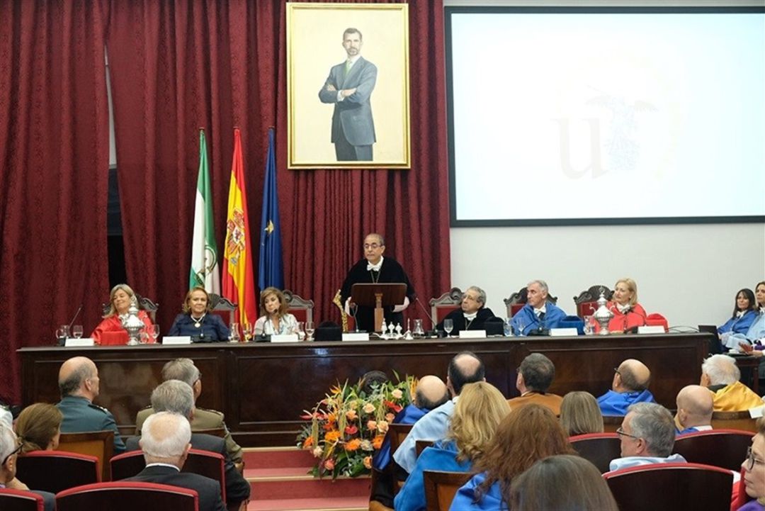 El Rector De La Us Inaugura El Curso Lamentando La - 