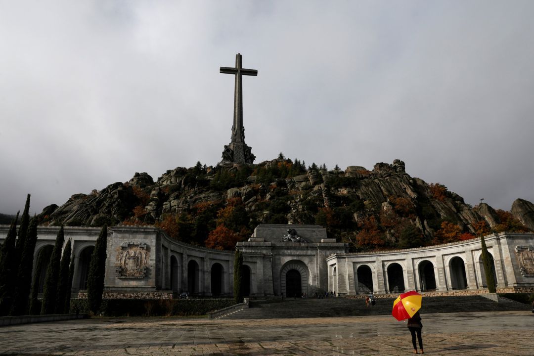 El Gobierno planea exhumar a Franco el 21 o 22 de octubre