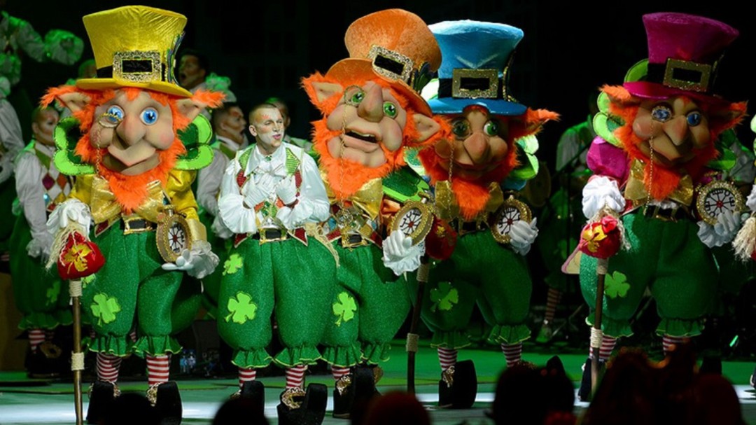 Sinfonía mamel y reencuentro trónico