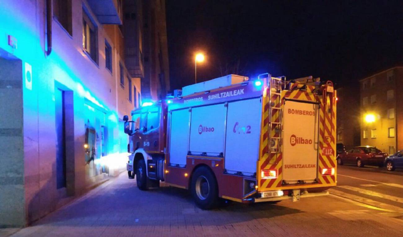 Oposiciones A Bombero Bomberos De Bilbao 951 Aspirantes Para 38 Plazas Radio Bilbao Hora 14 Bizkaia Cadena Ser