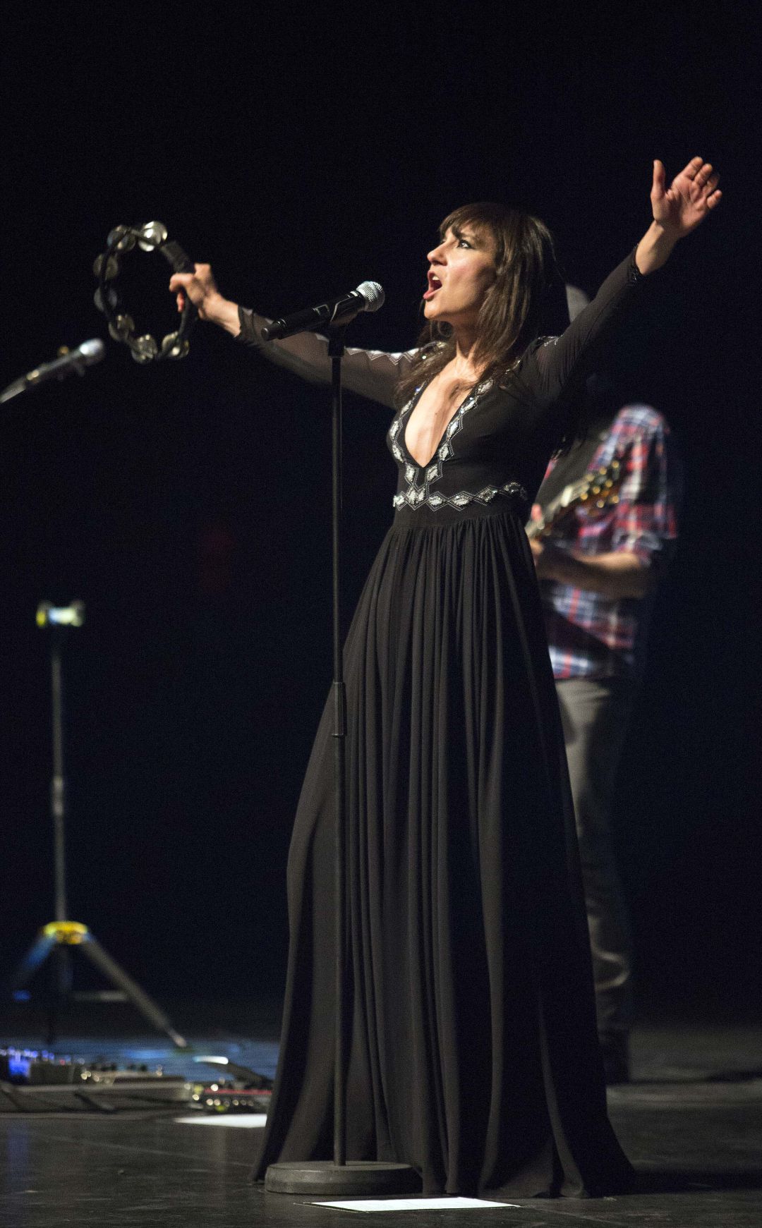 Aplazados Los Conciertos De Amaral Y Paloma San Basilio En Valladolid ...