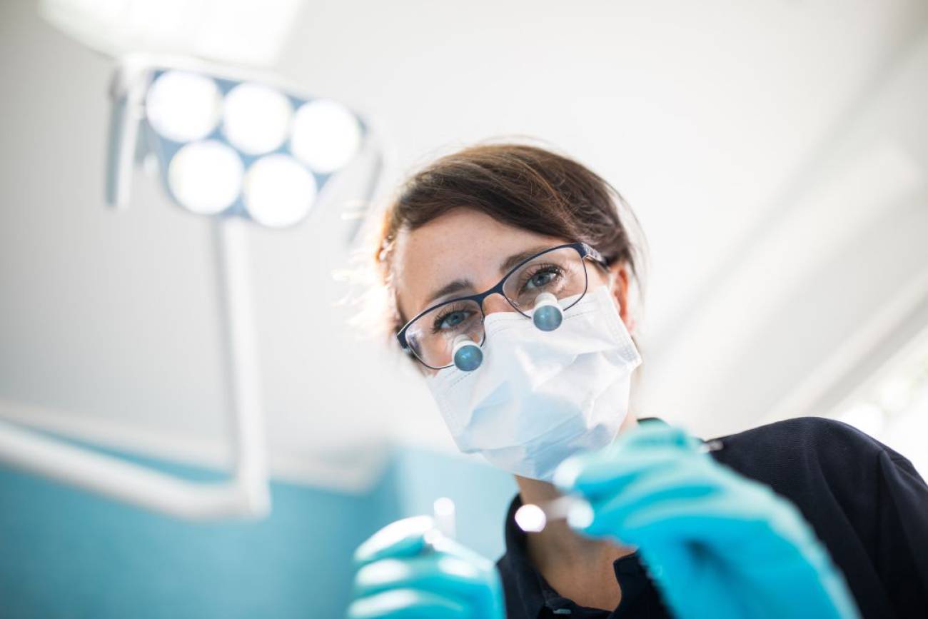 Los Odontologos Piden El Cierre Temporal De Clinicas Por Falta De Material De Proteccion Contra El Coronavirus Radio Valencia Cadena Ser
