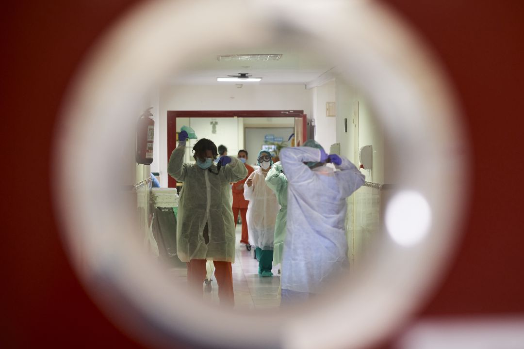 Estos son los 26 profesionales sanitarios que han muerto en España por coronavirus | Sociedad | Cadena SER