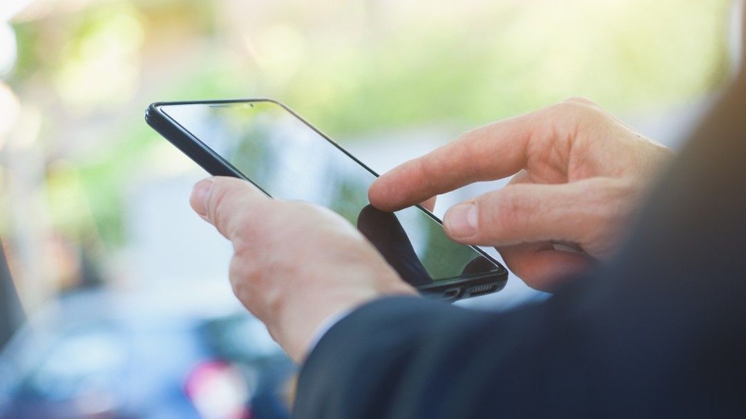 Si tienes una cuenta en uno de estos bancos, ten cuidado: así es la última estafa para acceder a tus datos