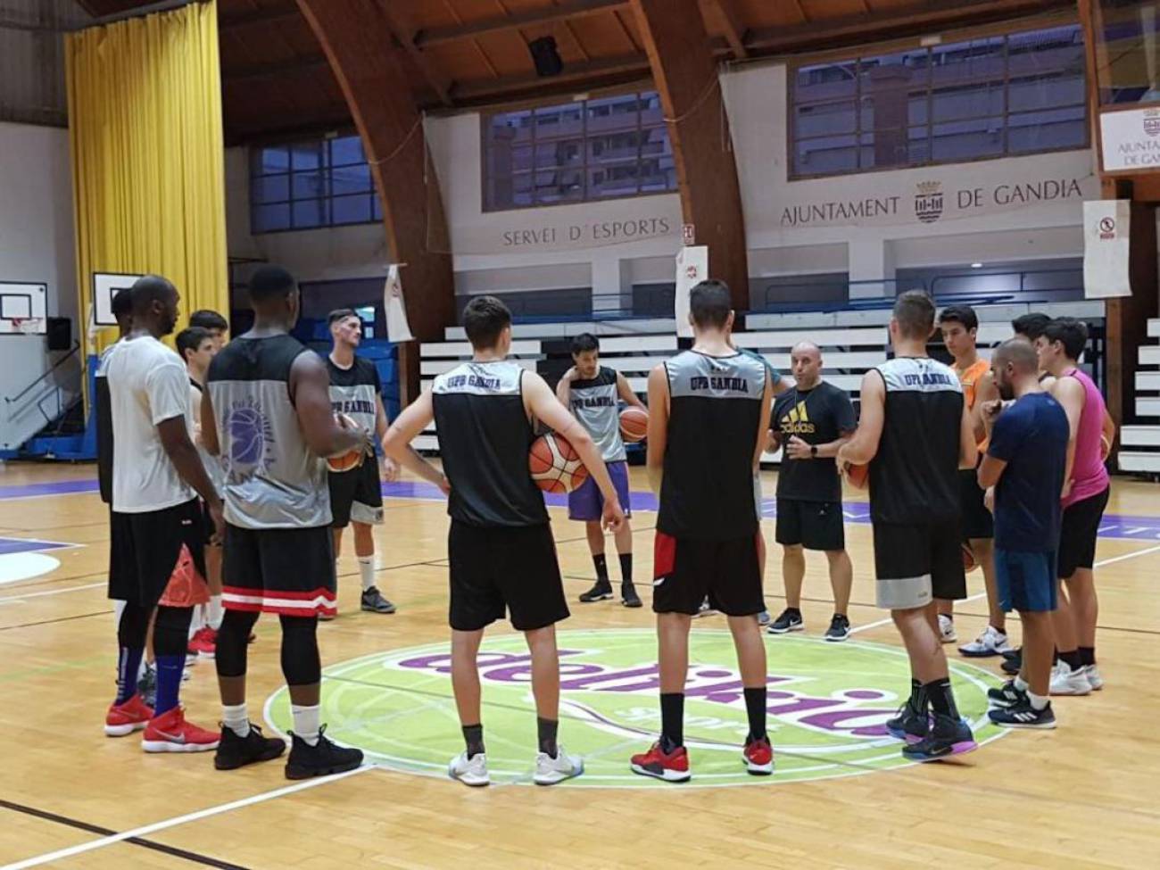 La Federación Española de Baloncesto da