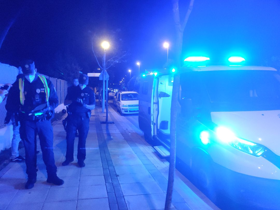 Medidas Primer Control Policial En Sant Josep Tras El Estado De Alarma Con 13 Denuncias Radio Ibiza Hora 14 Ibiza Cadena Ser