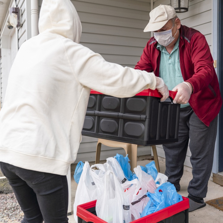 Del #StopPlásticos al todo desechable y plastificado