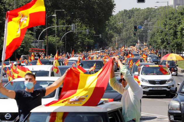 Demonstration by car promoted by Vox in Madrid against the management of the Government in the coronavirus pandemic Demonstration by car promoted by Vox in Madrid against the management of the Government in the coronavirus pandemic