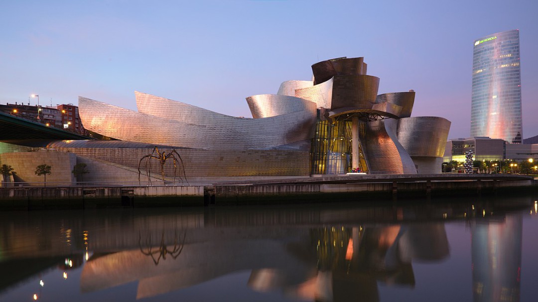El Guggenheim Bilbao reabre sus salas con un aforo limitado a 400 visitantes