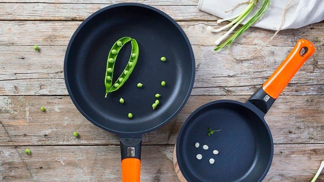 El 'set' de sartenes antiadherentes y duraderas que evita que se peguen los alimentos