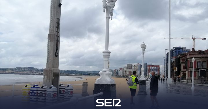 The new ‘ushers’ service starts on the beaches of Gijón |  BE Gijón |  Today for Today Gijón