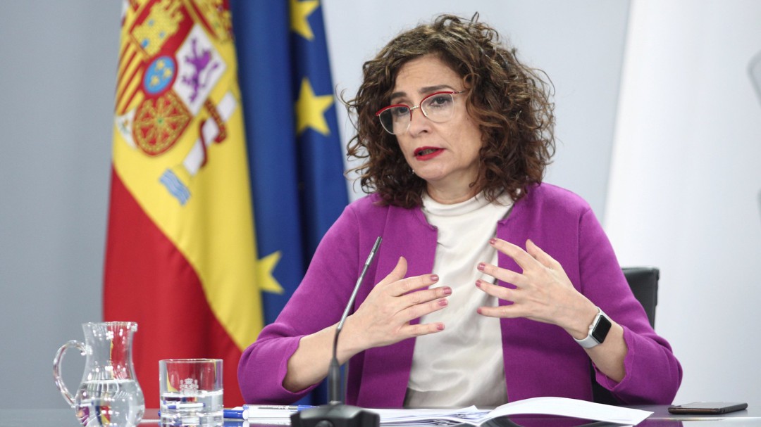 El Gobierno acusa al PP de trabajar en Europa contra los intereses de España