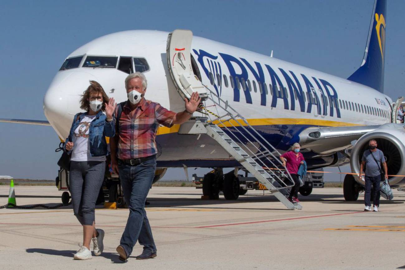Aterriza en el aeropuerto de Corvera el primer vuelo tras la pandemia Aterriza en el aeropuerto de Corvera el primer vuelo tras la pandemia