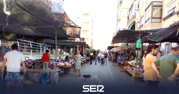 The Elda market opens after four months of inactivity |  Radio Elda |  Present