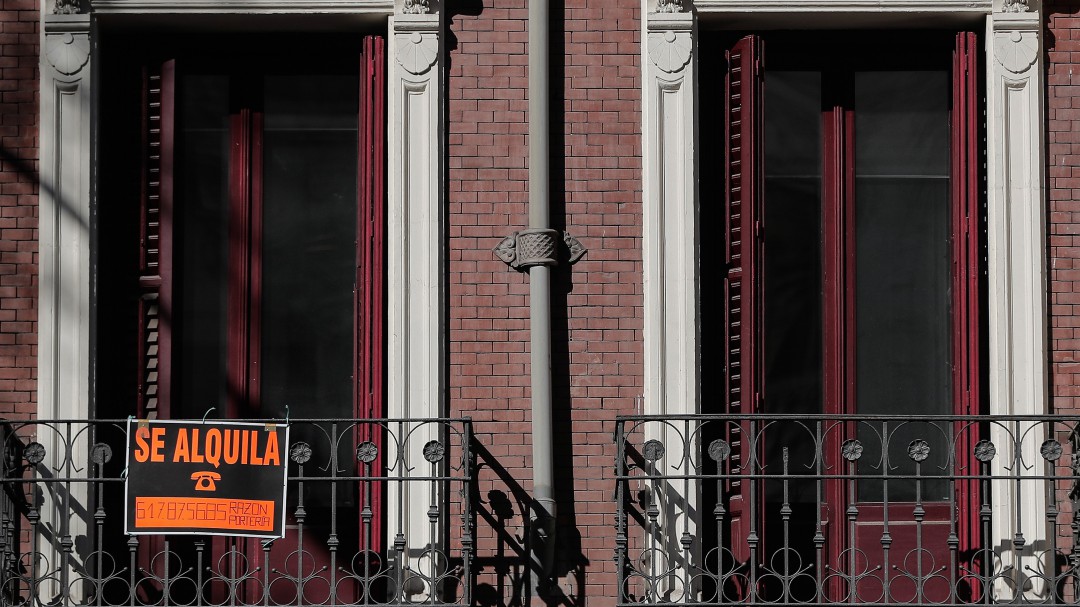 El Gobierno aprueba la prórroga de los alquileres, la moratoria hipotecaria y la garantía de suministros