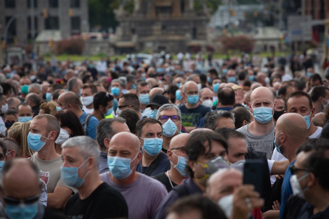 La OMS no descarta que el coronavirus se transmita a través del aire | Sociedad | Cadena SER
