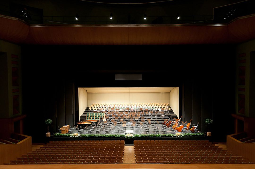 El Teatro de la Maestranza reabre con un concierto benéfico Radio Sevilla Hoy por Hoy