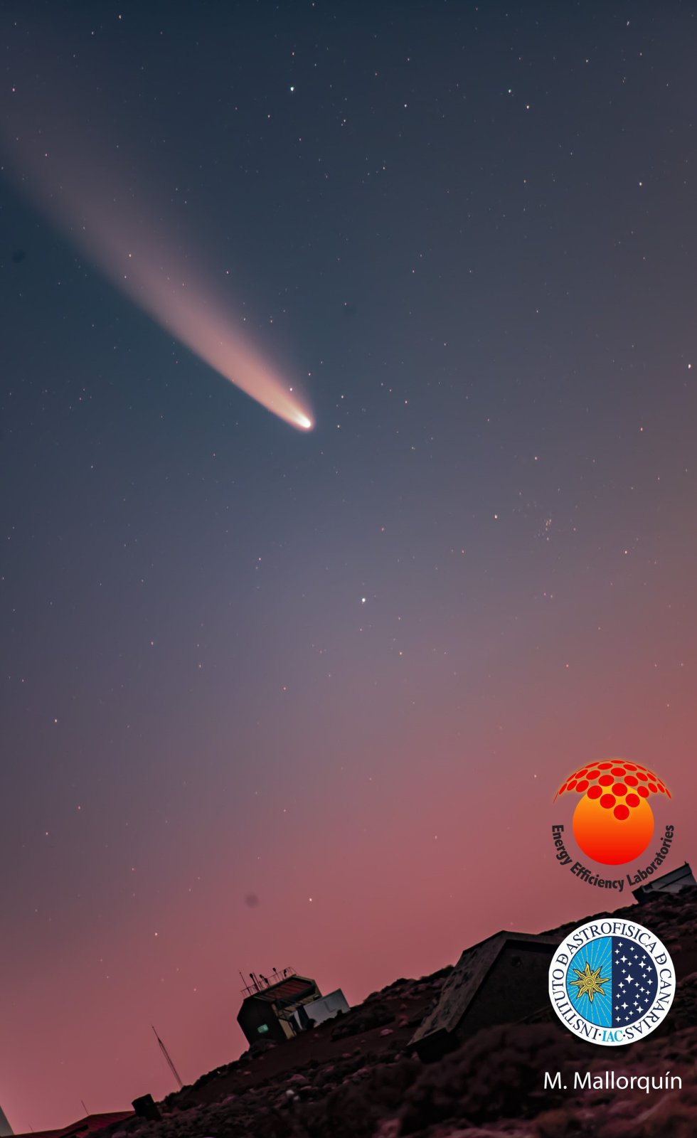 El cometa Neowise, visto desde el Observatorio del Teide, en la madrugada del 11 de julio de 2020. El cometa Neowise, visto desde el Observatorio del Teide, en la madrugada del 11 de julio de 2020.