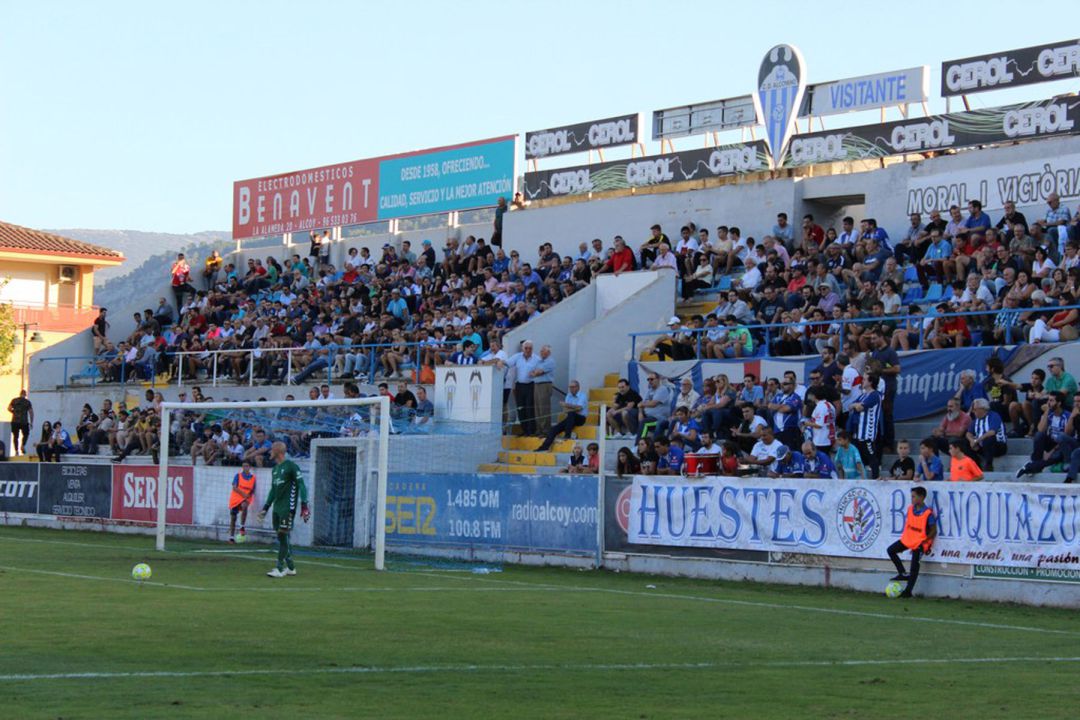 El Alcoyano Ya Es Equipo De Segunda B | Radio Alcoy | Actualidad ...