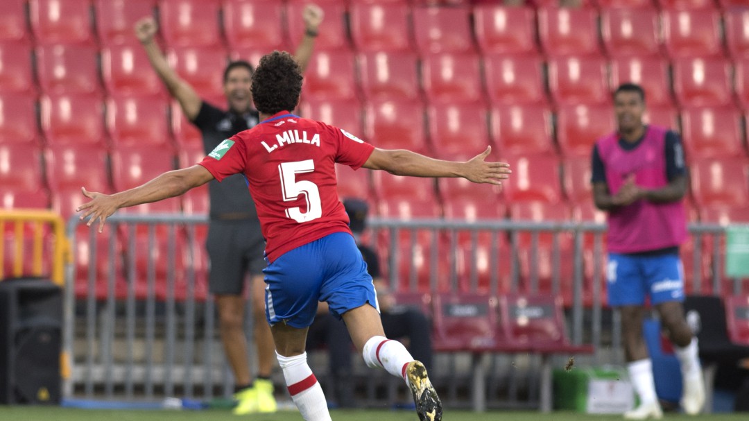 Luis Milla: "Mi padre no me llama mucho, pero me mandó un mensaje diciéndome que estaba deseando verme jugar"