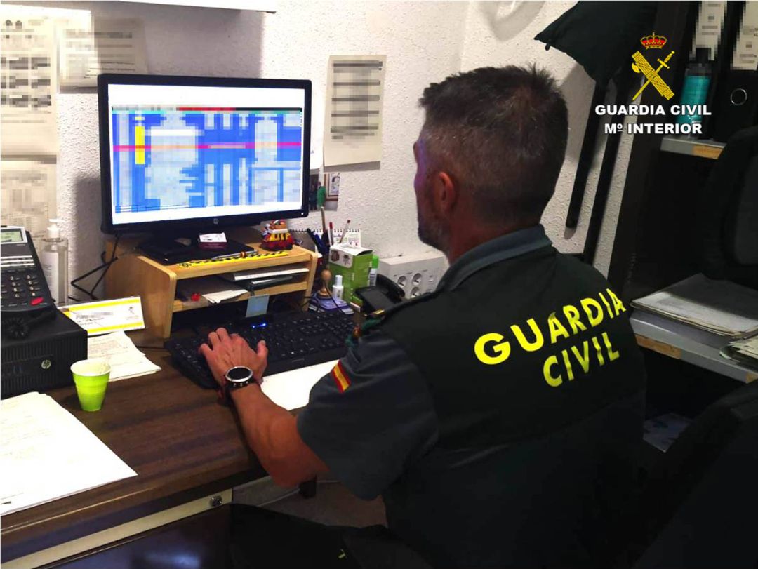 La Guardia Civil Desarticula En Elda Una Banda Criminal Que Había Estafado Más De 80000 Euros A 6207