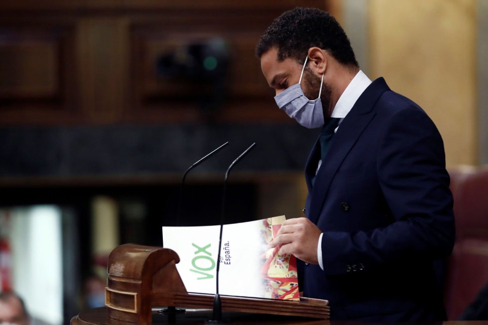 El diputado de Vox por Barcelona, Ignacio Garriga presenta la moción de censura de su partido El diputado de Vox por Barcelona, Ignacio Garriga presenta la moción de censura de su partido