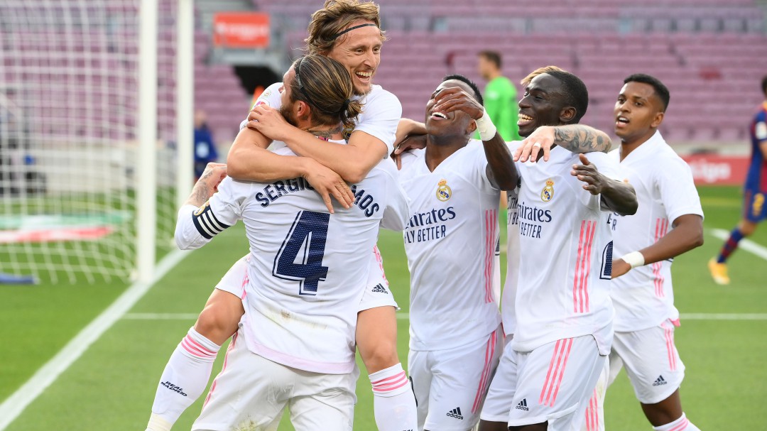 El Madrid despierta y traslada las dudas al Barça de Koeman