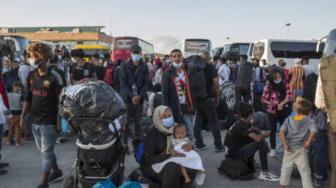 Los campos de refugiados, como el de Lesbos, siguen necesitando ayuda 