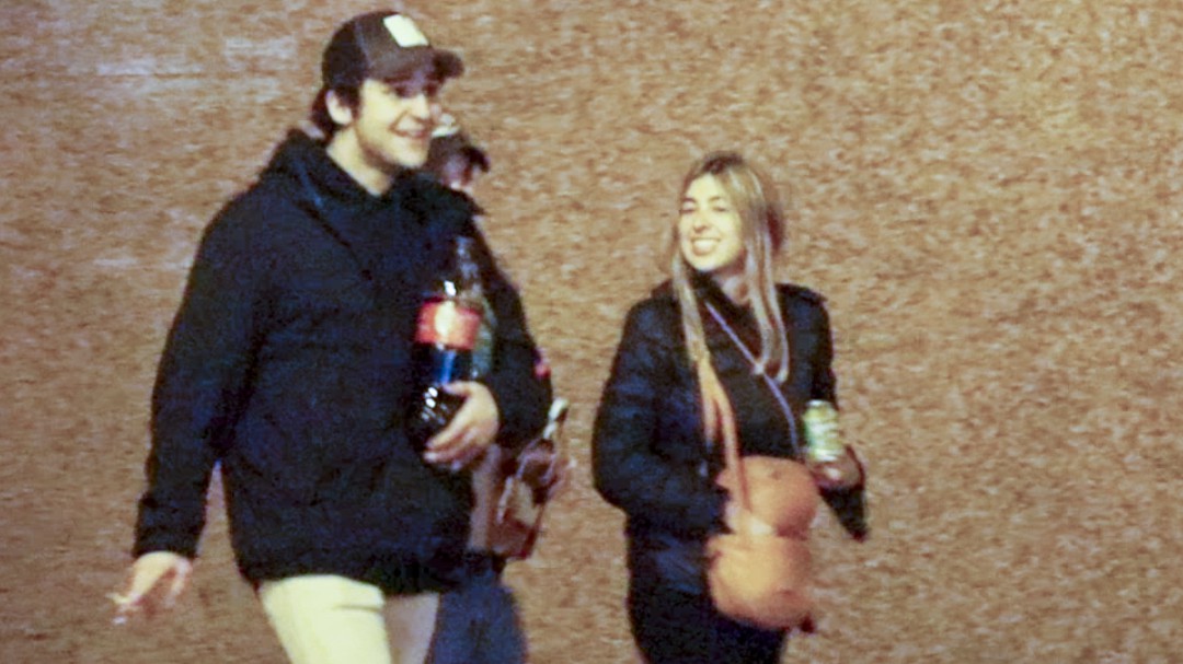 Froilán, sin mascarilla y sin distancia de seguridad por las calles de Madrid