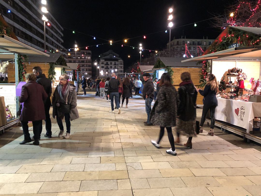 Casetas del Mercado de Navidad de Irun. 