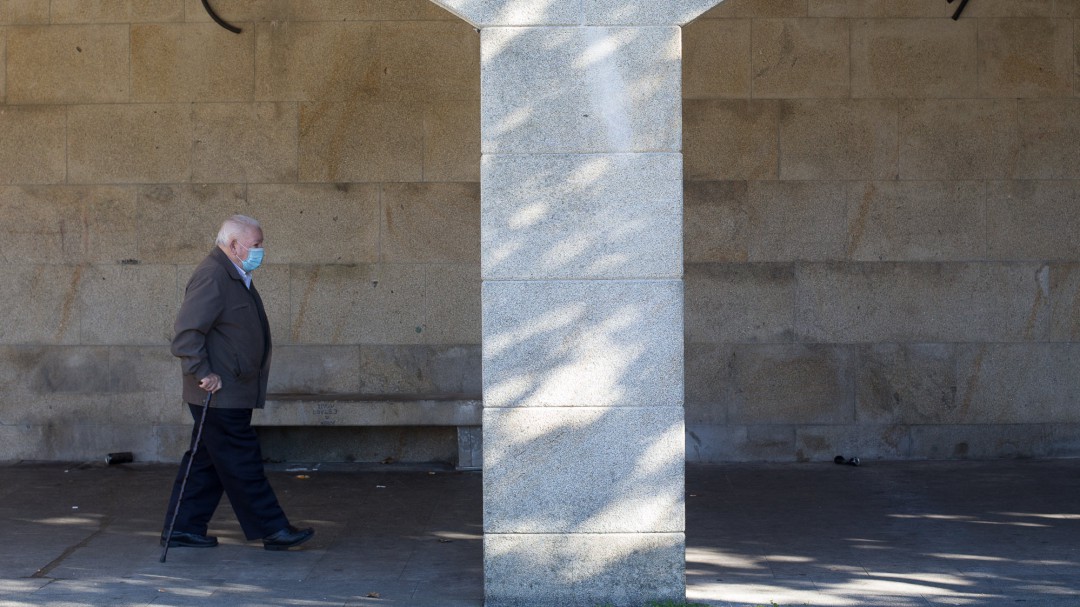 Un 90% de los jubilados no puede costearse una residencia privada