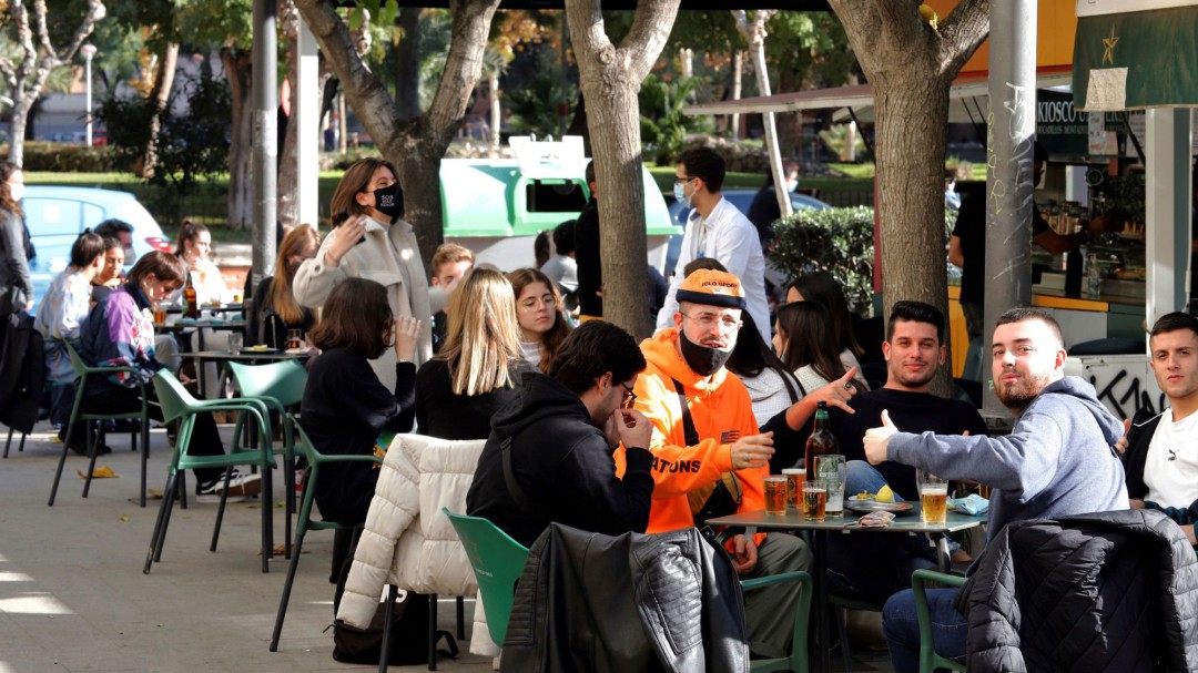 ¿Cuáles son las horas punta de los lugares que más frecuentamos?