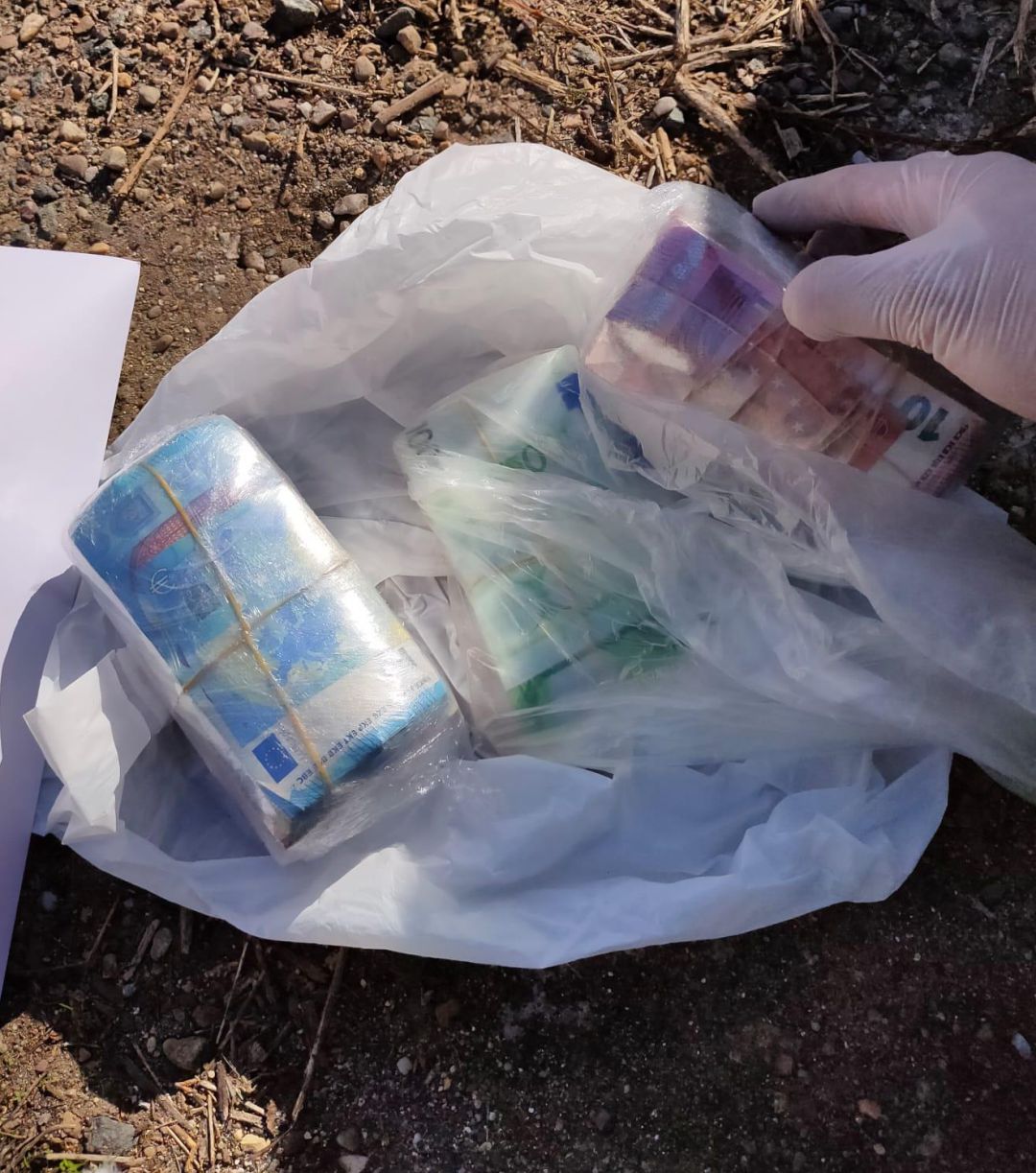 Incautación en el vehículo del traficante de cocaína detenido en Montequinto